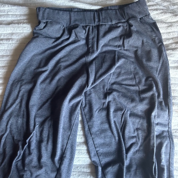 Tupelo Honey Maternity pants - Picture 3 of 3